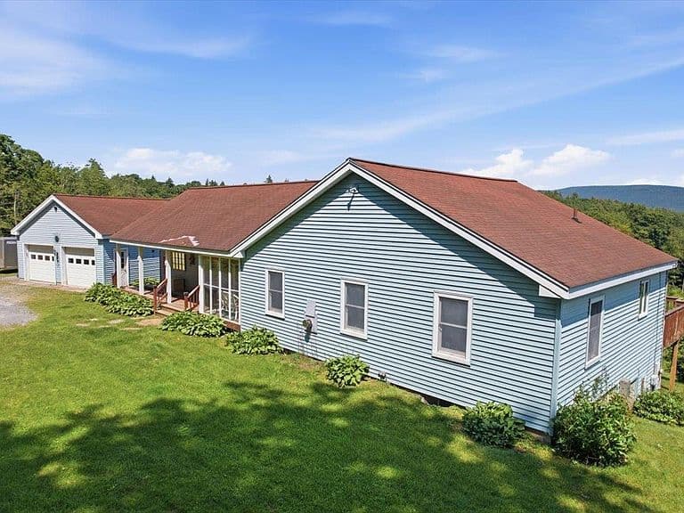 1253 Old West Road photo 2