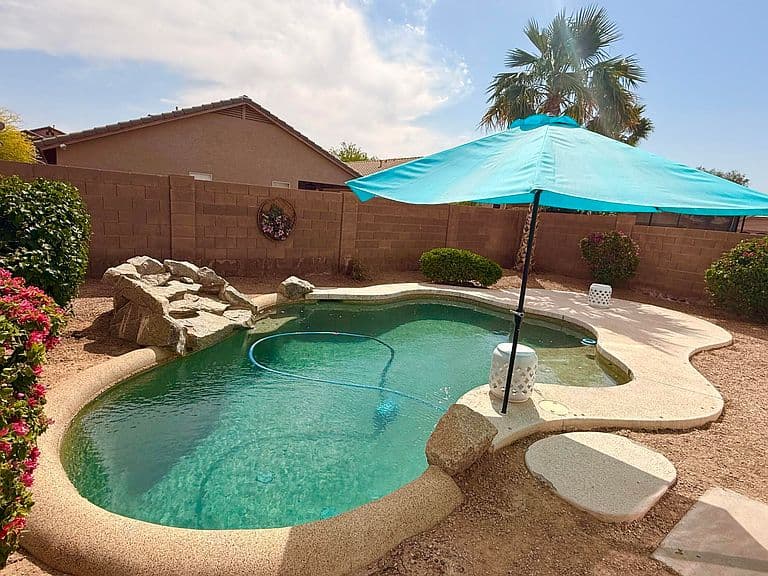 44445 W MCCLELLAND Drive photo 4