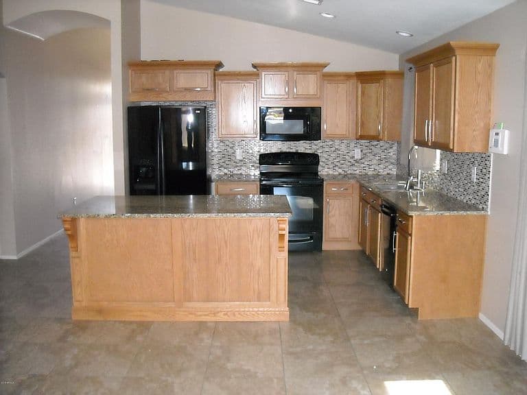 37012 W Leonessa Avenue photo 5