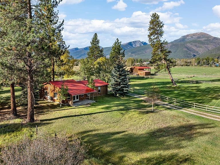5165 Moores Way photo 3