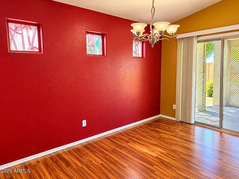 38564 N BEVERLY Avenue photo 5