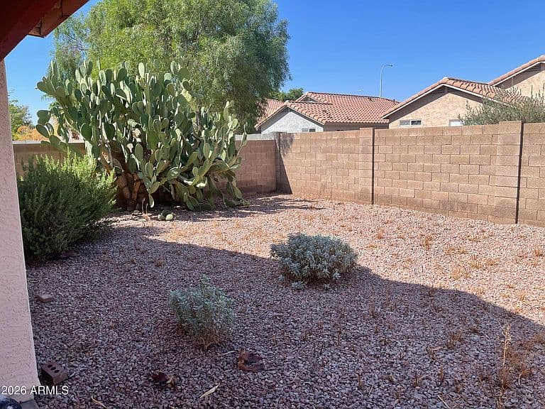 2360 S APACHE Drive photo 5