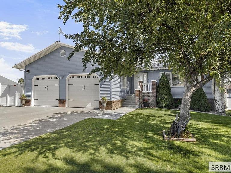 3245 S 55 W photo 2
