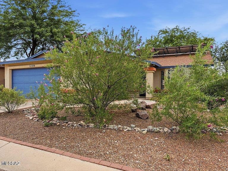 10040 E Watson Dr photo 2