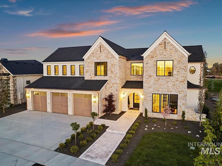 3572 N Harvest Moon Way photo 1