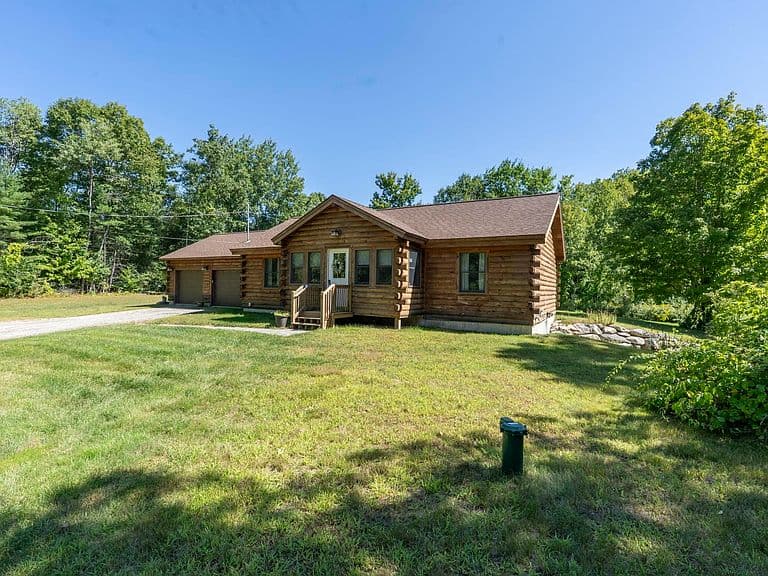 663 Bedford Road photo 3