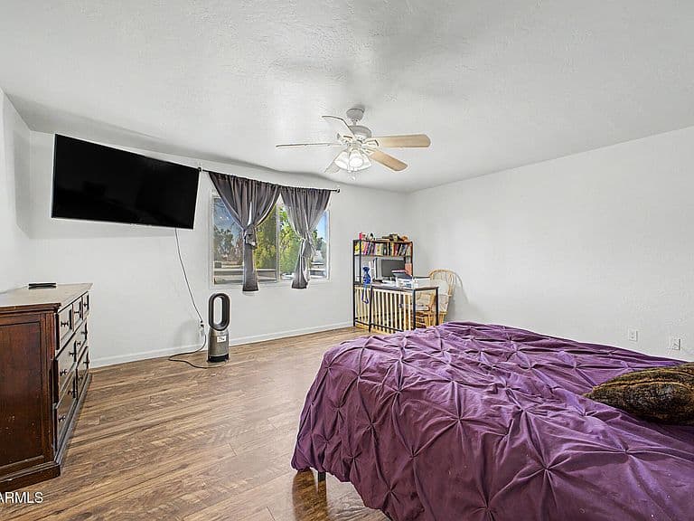 5419 W BUTLER Drive photo 4