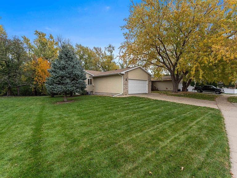 4006 W Newcomb Dr photo 4