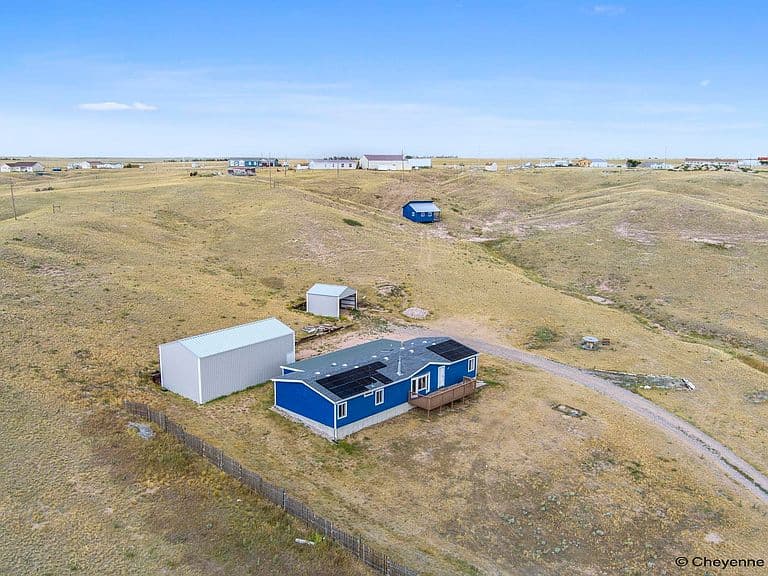 1806 Mountain Shadow Ln S photo 1