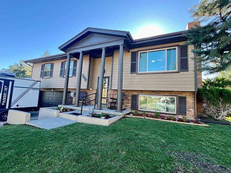 103 Mountain View Dr photo 1