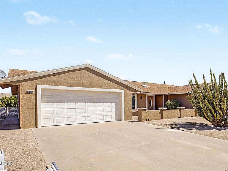 10014 W OAK RIDGE Drive photo 2