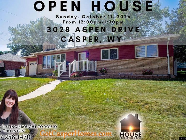3028 Aspen Dr photo 1