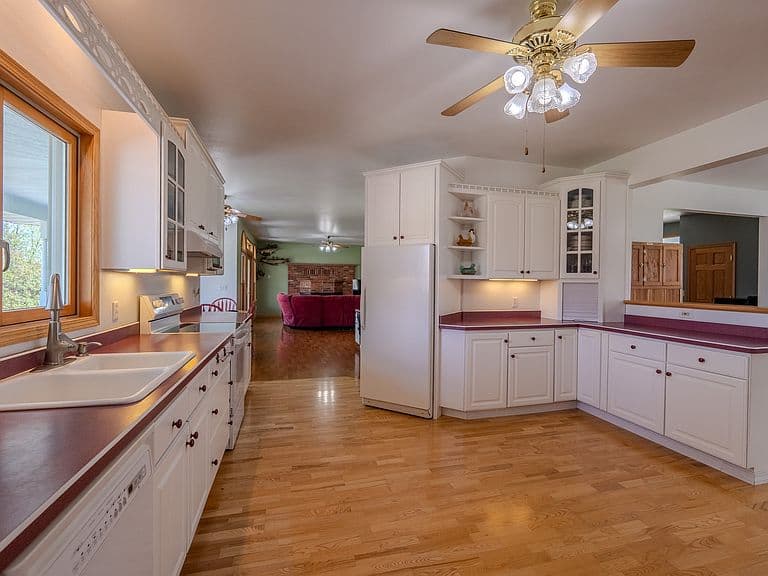 3522 Olsen Rd photo 4