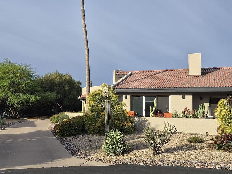 18409 E HORSESHOE Circle photo 1
