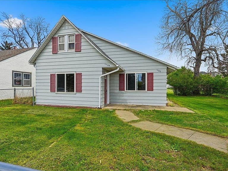 1120 N Canyon St photo 2