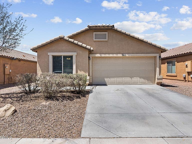 40442 W THORNBERRY Lane photo 2