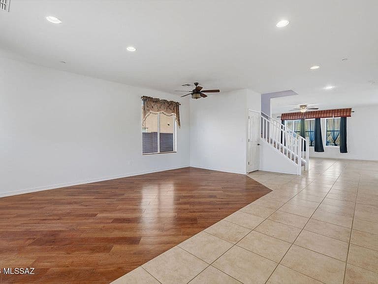 17003 S Mesa Shadows Dr photo 4