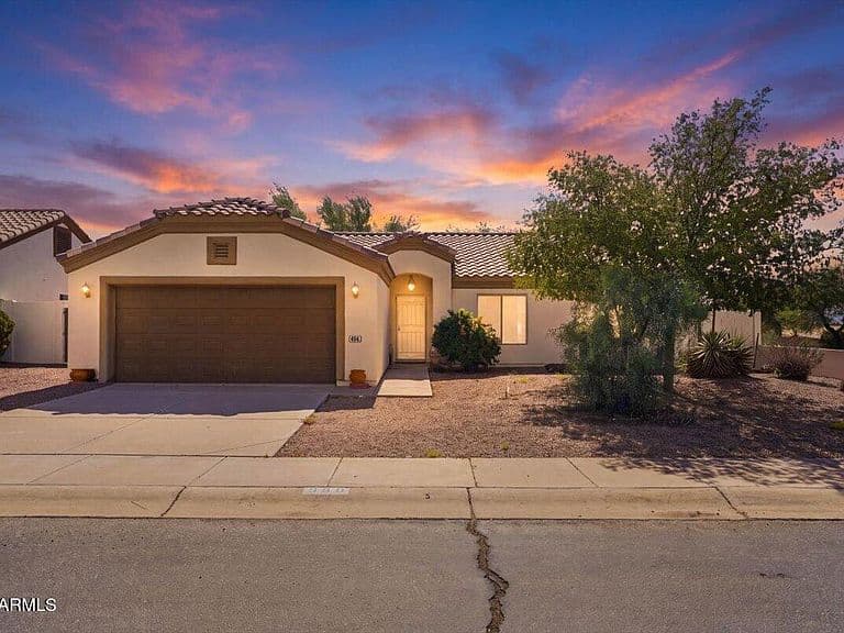 969 W HOPI Drive photo 1