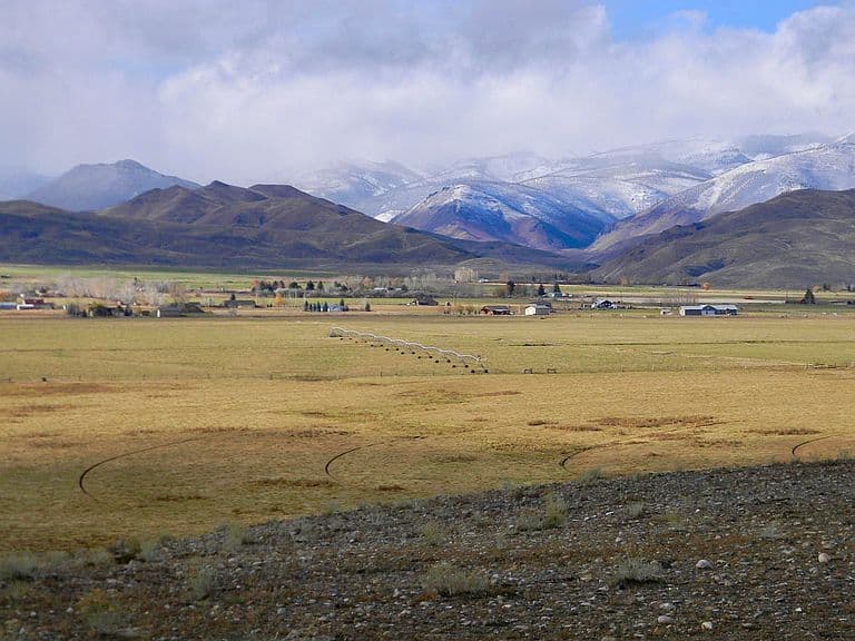 24950 Highway 93 photo 2
