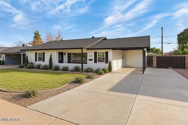 6707 E HUBBELL Street photo 2
