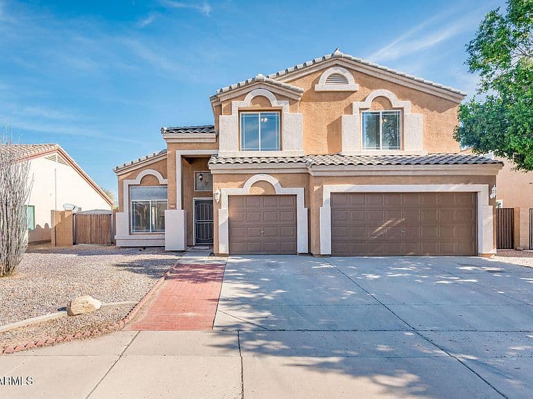 10640 E Carol Ave photo 2