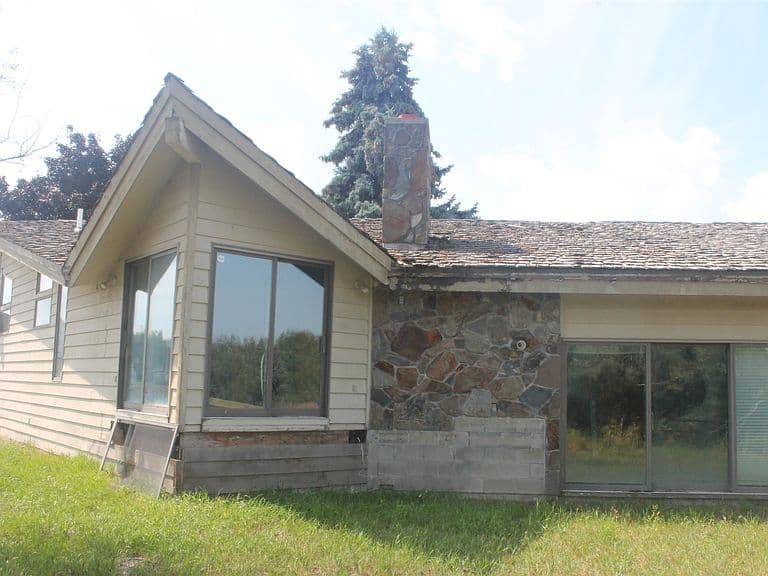 159 Westland Dr photo 5