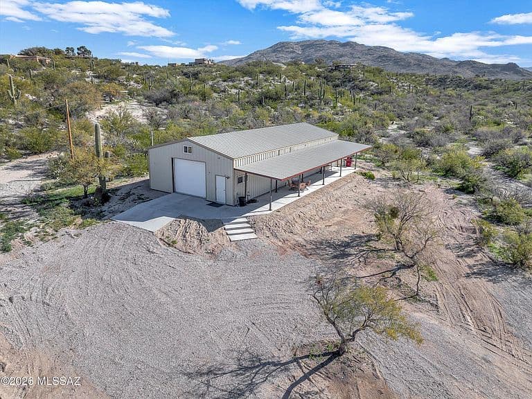 5255 S Perlita Rd photo 1