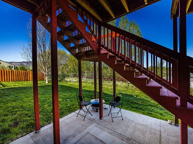 25 Black Mountain Dr photo 4