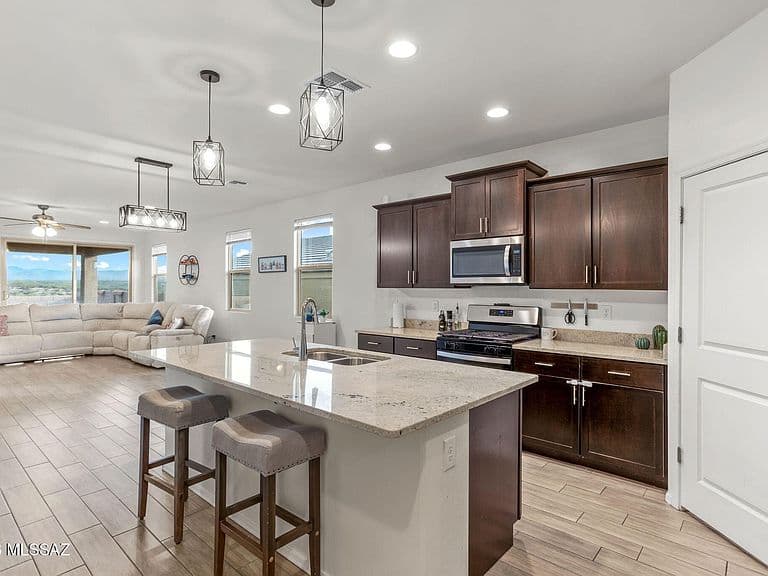 14070 E Red Pine Pl photo 3