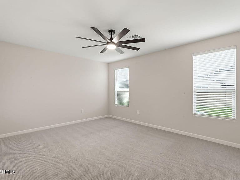 38124 W SANTA BARBARA Avenue photo 4