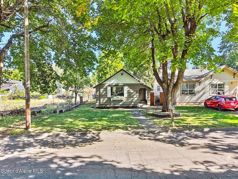 312 S 16th St photo 4