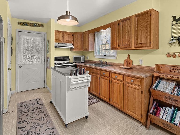 1421 Shaw Mansion Road photo 4