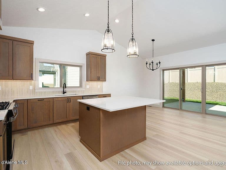 1207 W Fair Ln photo 5