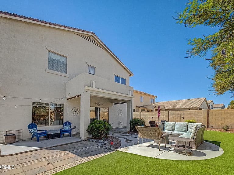 700 W DESERT BASIN Drive photo 4