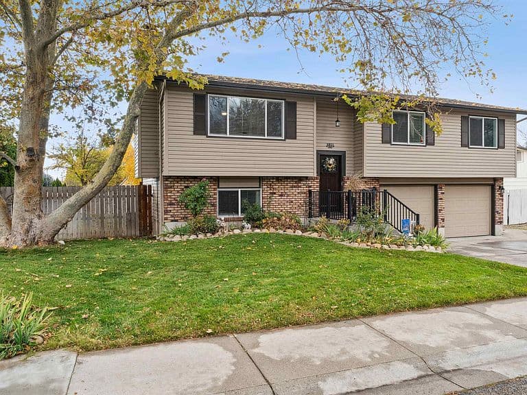 4811 N Leather Way photo 3