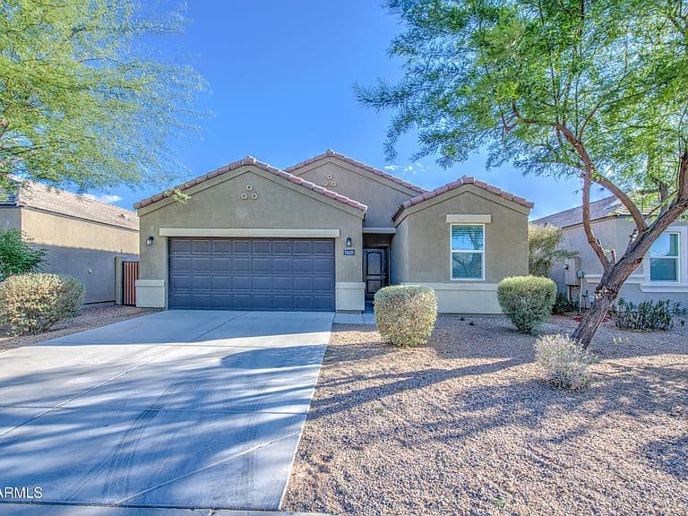 36335 W PICASSO Street photo 3