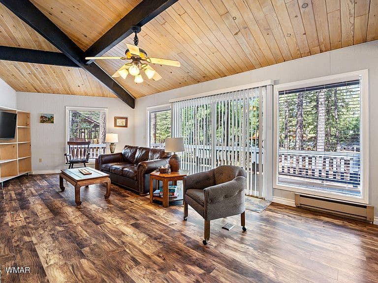 7275 Moon Creek Cir photo 5