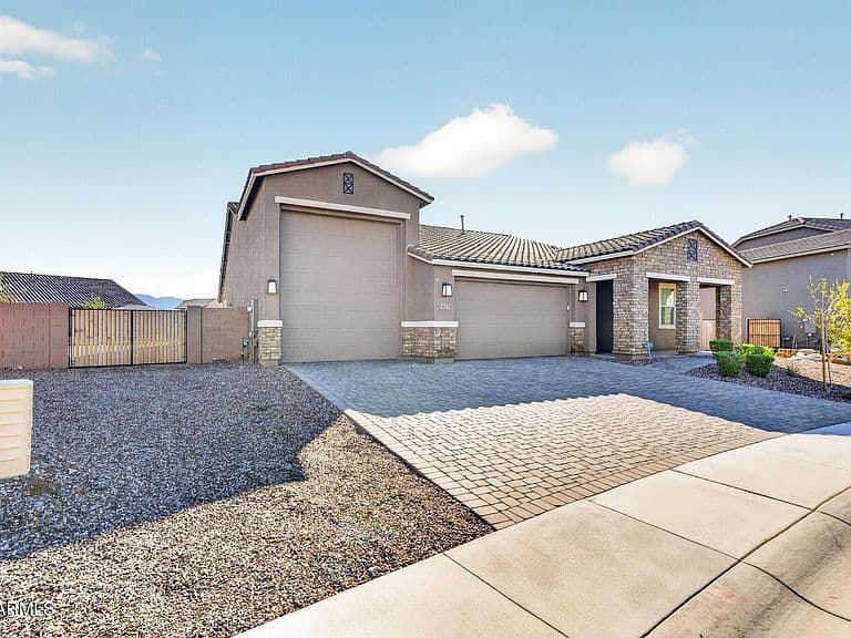 5127 W JACKALOPE Lane photo 1