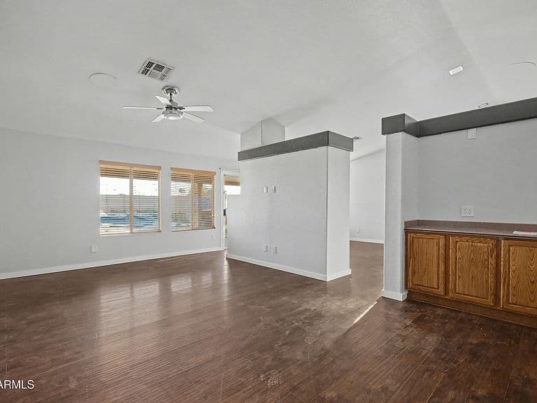 3925 W CHARTER OAK Road photo 3