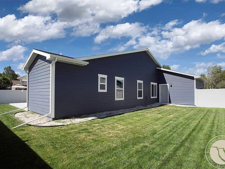 3554 Crater Lake Ave photo 4