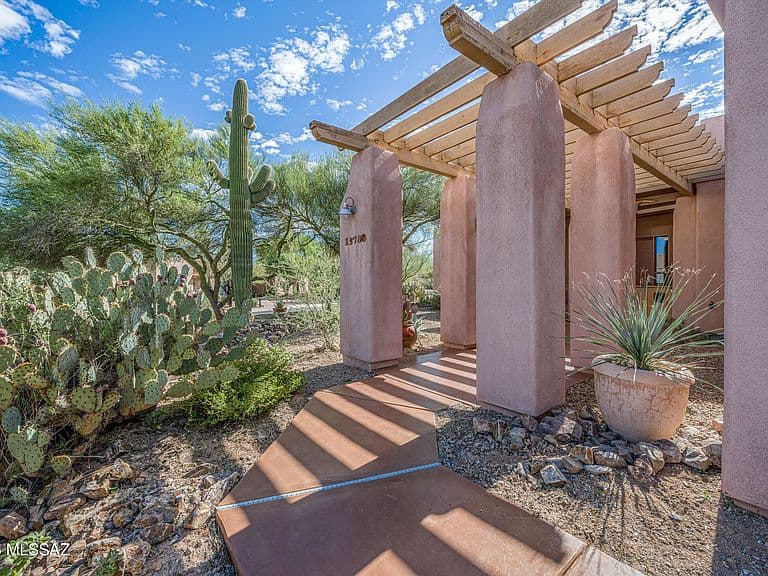 13780 E Langtry Ln photo 3