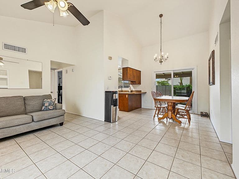 1243 E UTOPIA Road photo 5