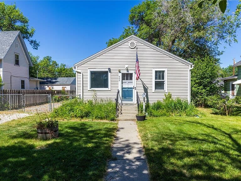 506 Date Ave photo 1