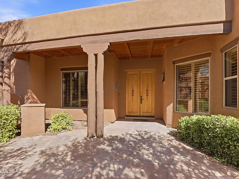 471 W Coyote Moon Pl photo 5