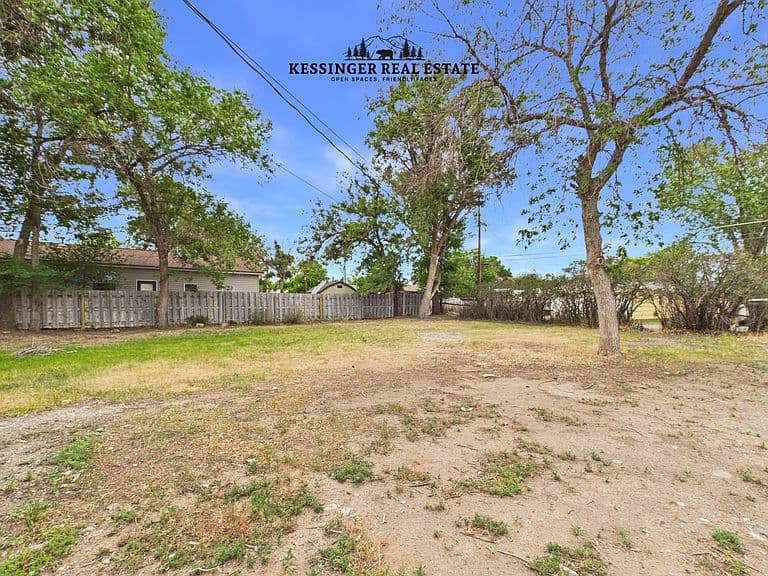 1525 19th St photo 3