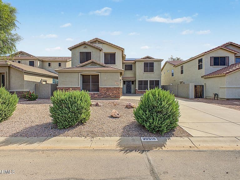 30519 N GUNDERSON Drive photo 1