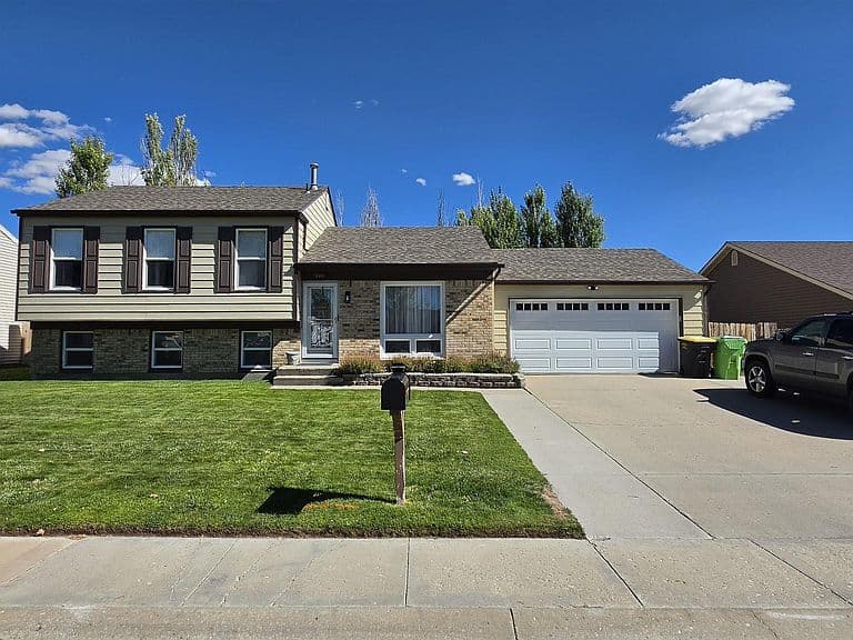 2317 Cutty Sark Dr photo 1