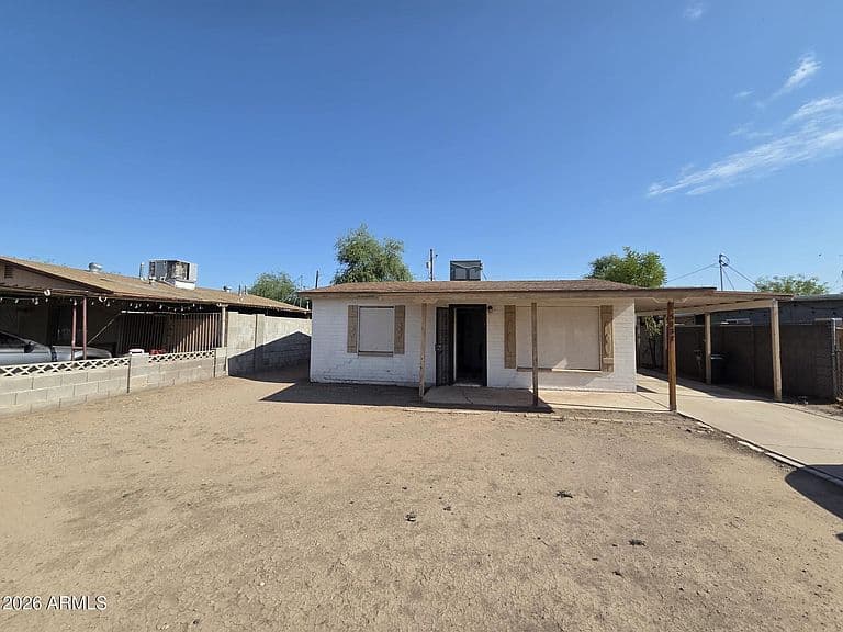 3038 W CORONADO Road photo 1