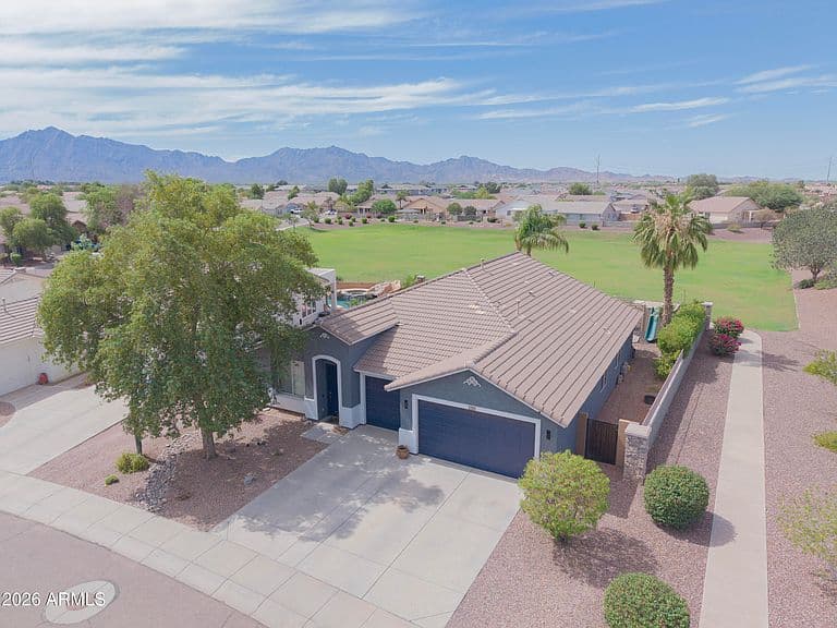 7222 S 73RD Lane photo 4