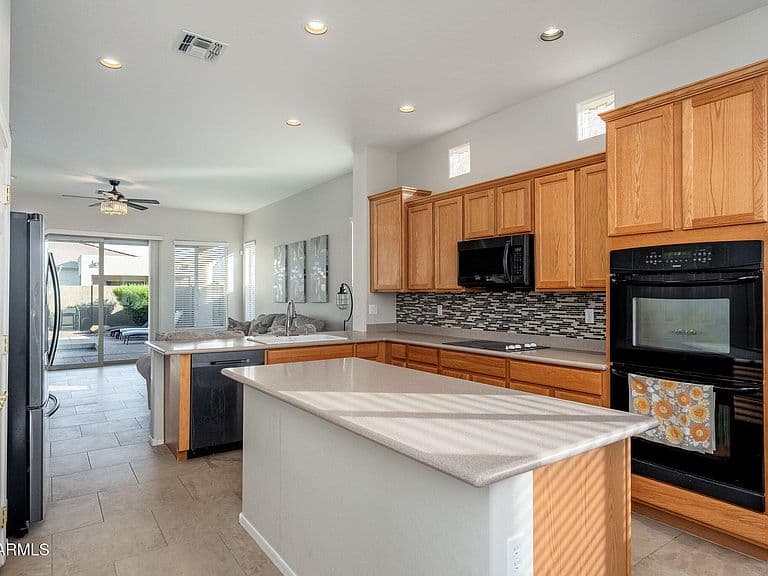 42727 N COURAGE Trail photo 4